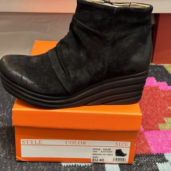 MIZ MOOZ Zane Platform Wedge Suede Leather Bootie, Black, EU 40 - Picture 16 of 17